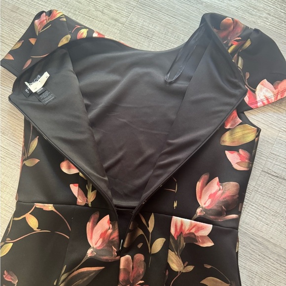 NWT Enfocus Studio Black Dress with Pink Floral Design SIZE 10 - Picture 8 of 13